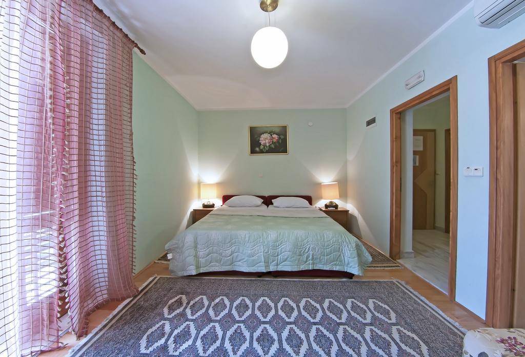 זאטון Villa Ana מראה חיצוני תמונה