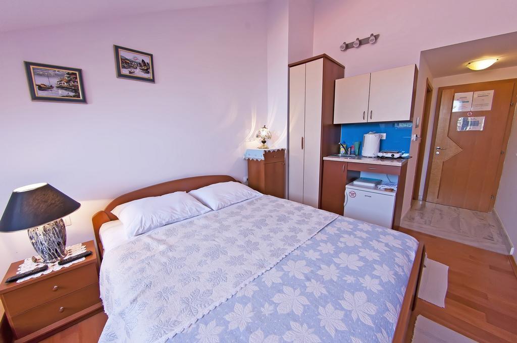 זאטון Villa Ana מראה חיצוני תמונה